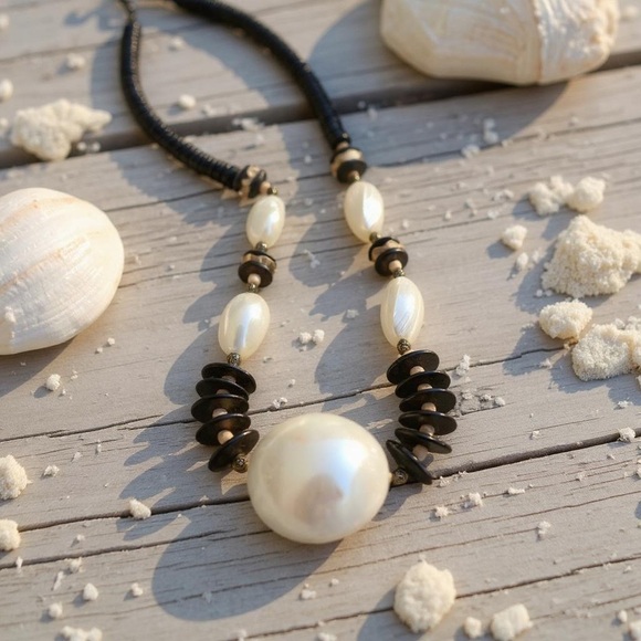 Vintage 1980s Black Wood Disc and Mother of Pearl Necklace, Boho, Eclectic Beach - Picture 1 of 13